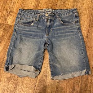 Women’s size 12 shorts American eagle